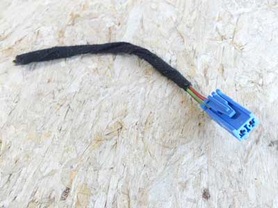 Mercedes Blue 2 Pin 2 Wire Connector 0375451128